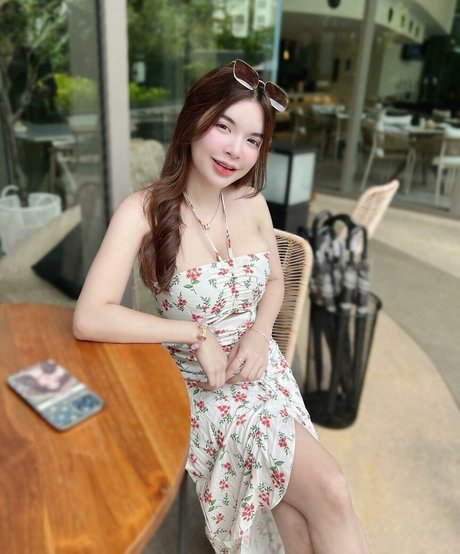 Wanvisa Yodprasart hd star pics