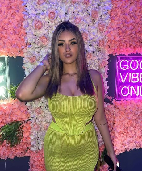 Goldensugaarr star pretty gallery