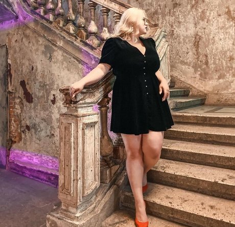 Julia Chegodar star perfect pictures