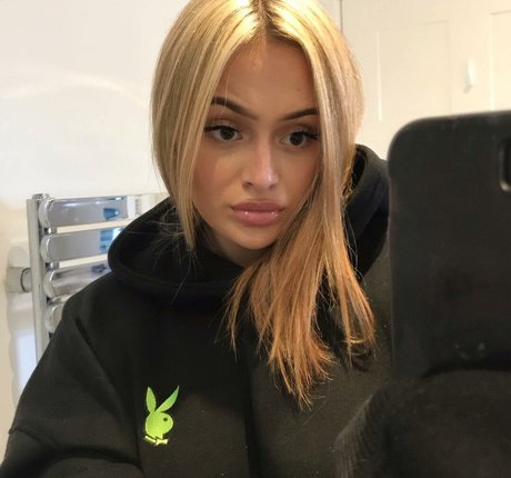 Eleanor Evans star nice image