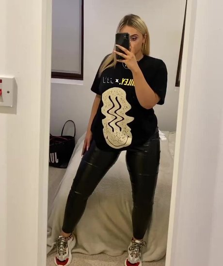 Eleanor Evans erotic actress archive