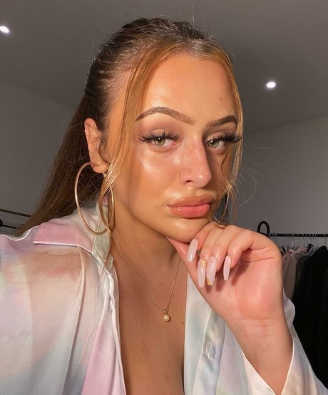 Eleanor Evans pornographic actress gallery