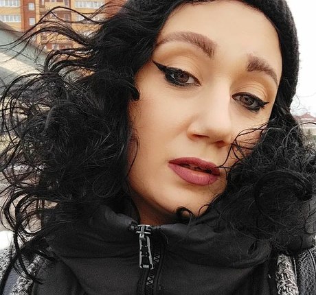 Leka Galkinstein model adult archive