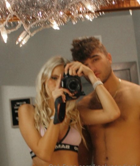 Kaelynandjack beautiful model picture