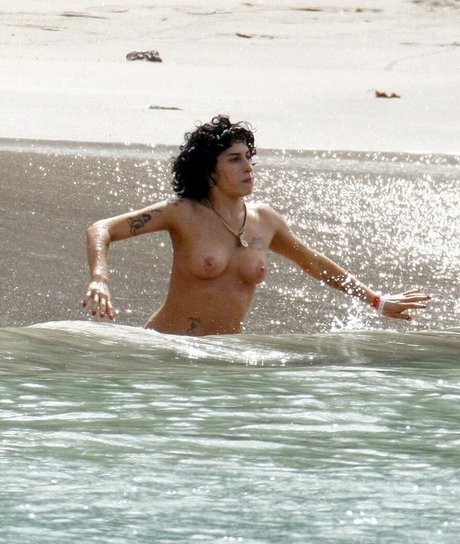 Amy Winehouse best actress picture