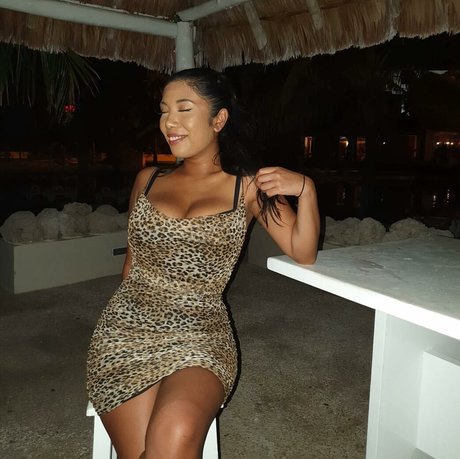 Sml Prsn pornstar hd gallery