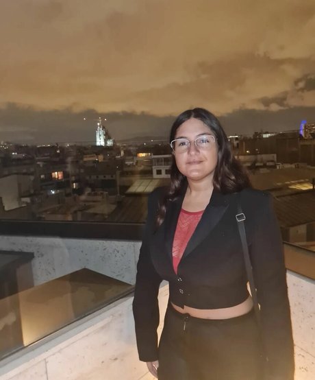 Ann Cygnus hd pornstar photo