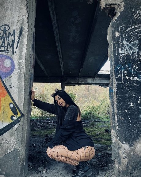 alecsandraa a model adult galleries