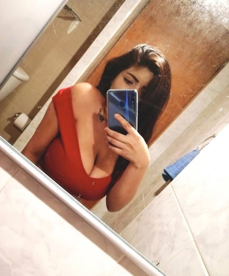 Kimberly Hdeez star perfect images