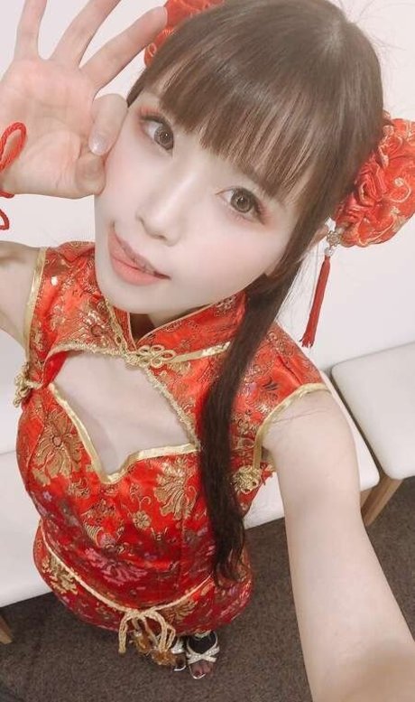 Kururun pornographic model pictures