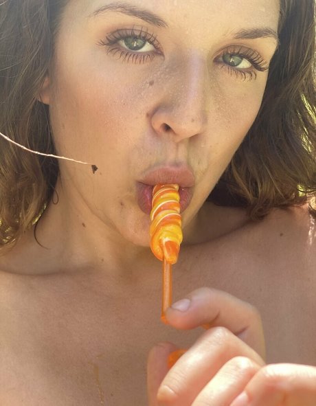 Tawny Antle high quality actress img