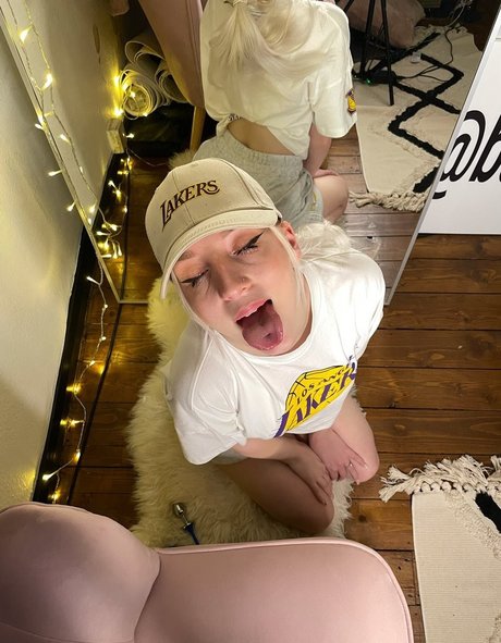 Babychar17 pretty actress images