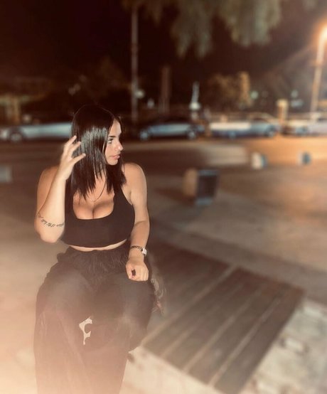 Chrysanthie exclusive star pic