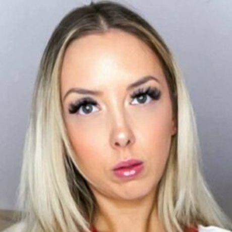 Laura Allie perfect star pictures