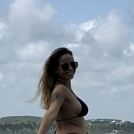 Thais Ferrari pornstar adult archive