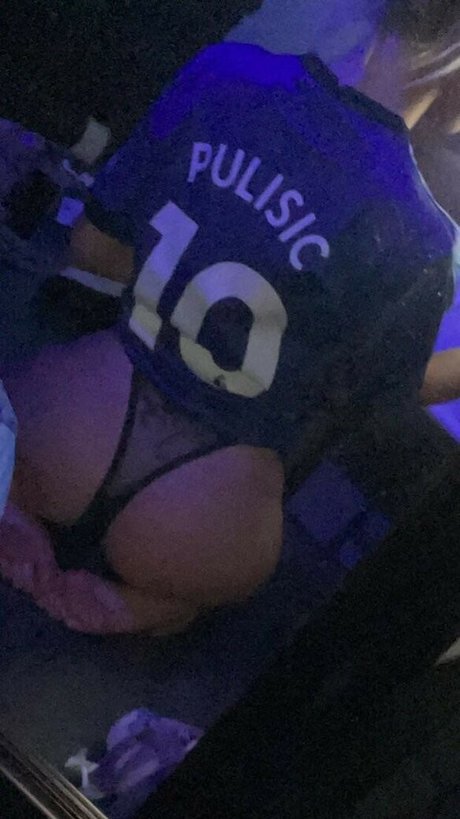 HayMartinn model nudes gallery