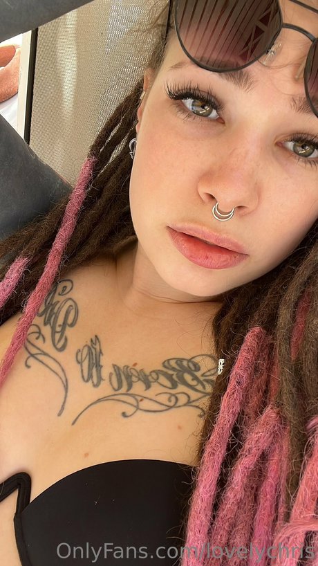 lovelychris sex pornstar image