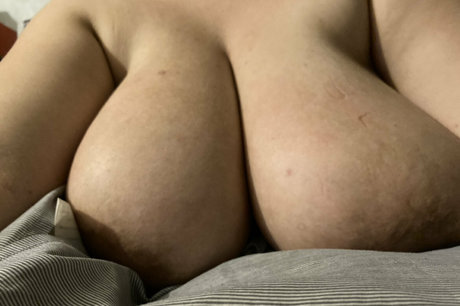 pkittens model top images