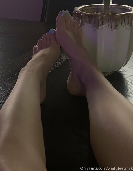 WaifuFeetMilk free actress picture