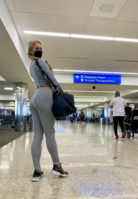 Kari Nautique nudes star archive