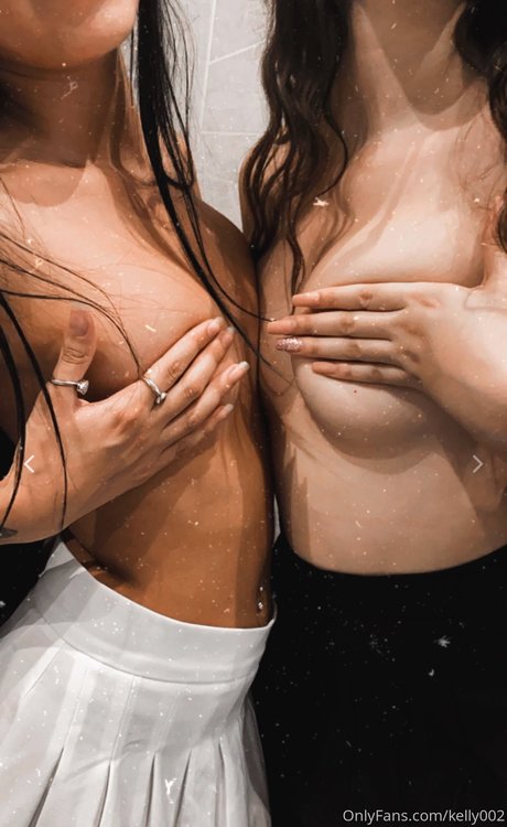 Ciroi Kelly star pretty pics