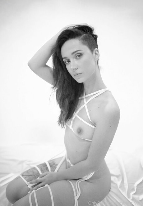 scarlett vera hd actress photo