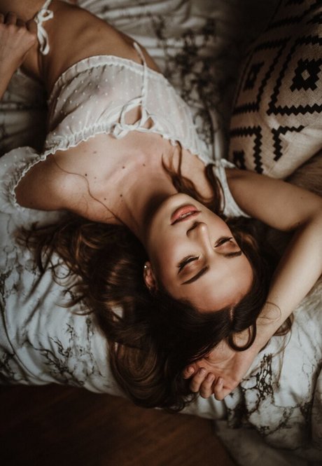 scarlett vera naked actress pictures