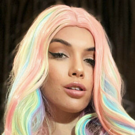 FitNancy sexy actress pics