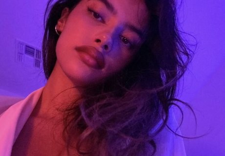 sftobrazil high quality model image