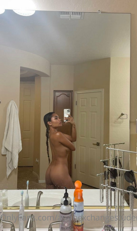 Newbie Asian star perfect pic