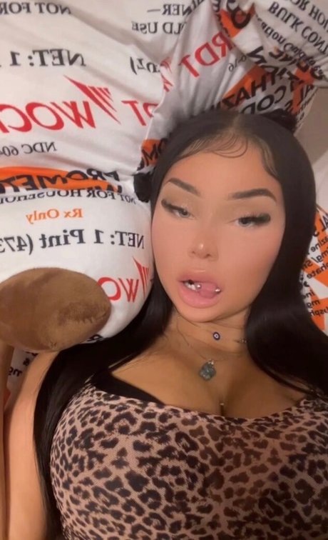 Goyard Wallet pornstar nude images