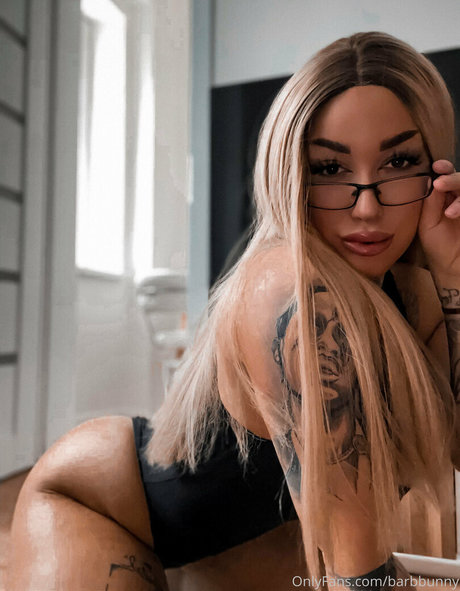 Barbbunny model pics