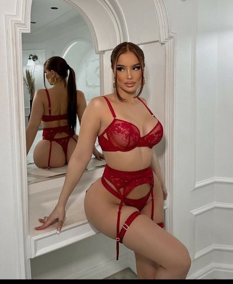 mrsgoodlifepani erotic model photo