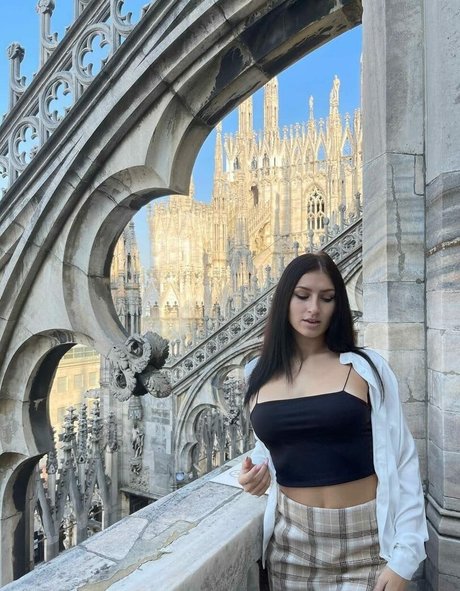 Valentina Guide xxx pornstar photo