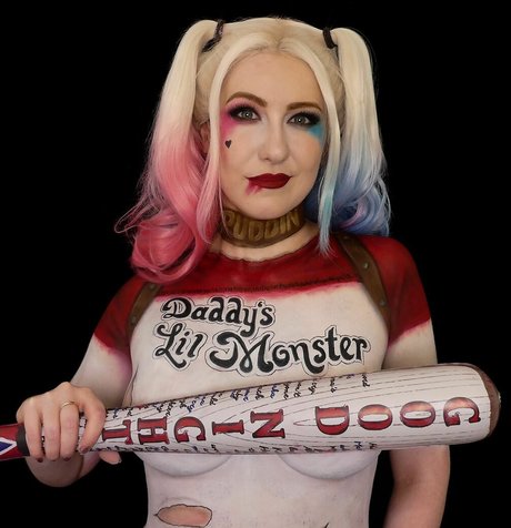 rednamrahC star hd picture