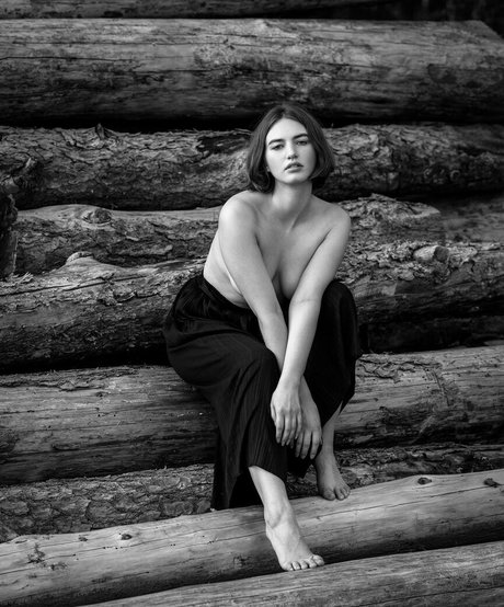 Anna Tauber porn model pictures