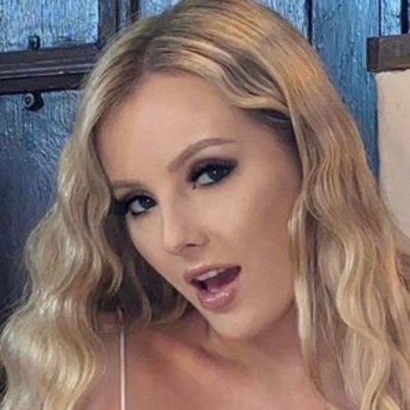 Serenity Model model pornographic img