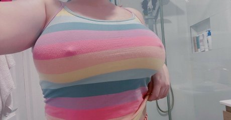 WillOWisps pornstar erotic photos