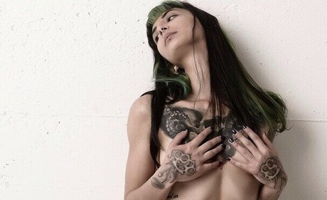 Rockabillyabbey Sg model nice pics