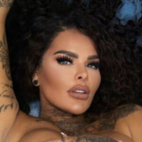 Laura Whifrey sex model image