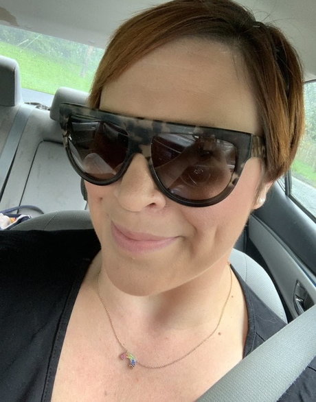 Juicy June pornographic actress img