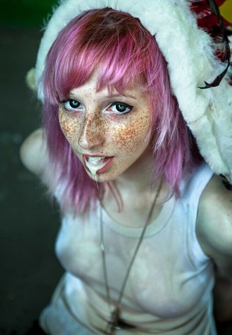 Rocken Rollia porn actress photos