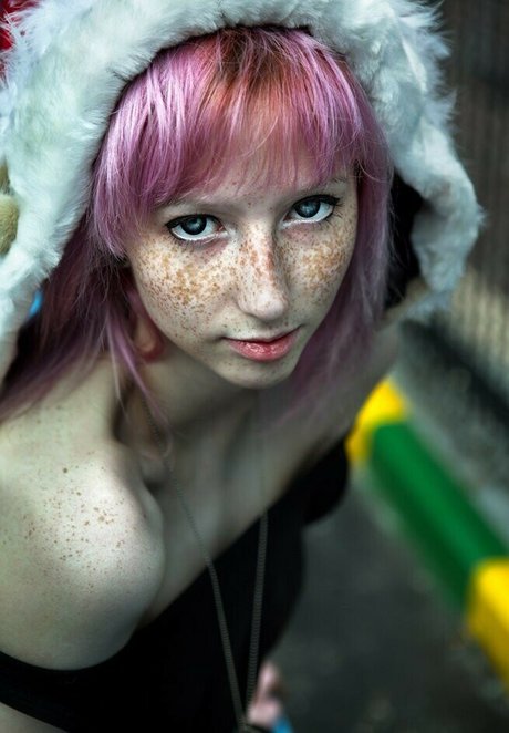 Rocken Rollia Profile pic