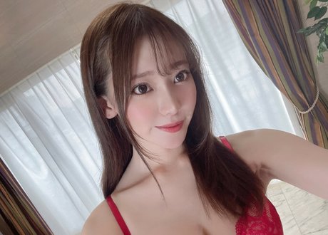 Kaede Fuua beautiful actress photo