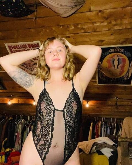 Simplylavenderlilacs xxx pornstar pic