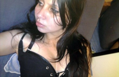 Jennie Naz beautiful model picture