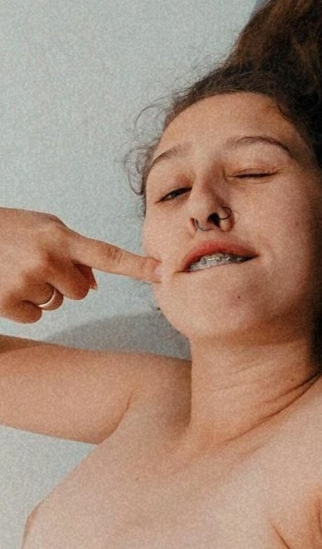 Tsuki Chan sex star picture