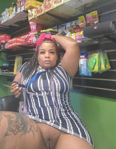 Dannielledai exclusive actress pics