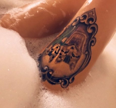 Sweet baby summer_ naked star pic