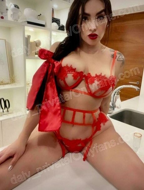 Daly Ruiz pornographic star images